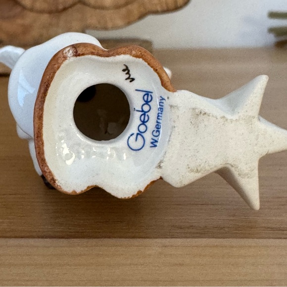 Vintage GOEBEL HUMMEL Germany ANGEL Toy Candle Holder - Picture 2 of 5